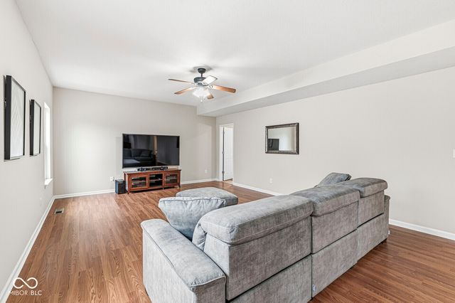 8509 Wheatfield Drive, Camby, IN 46113