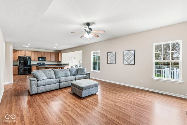 8509 Wheatfield Drive, Camby, IN 46113