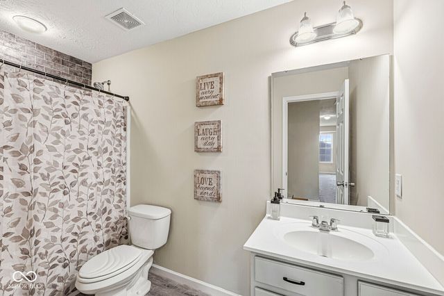 8509 Wheatfield Drive, Camby, IN 46113