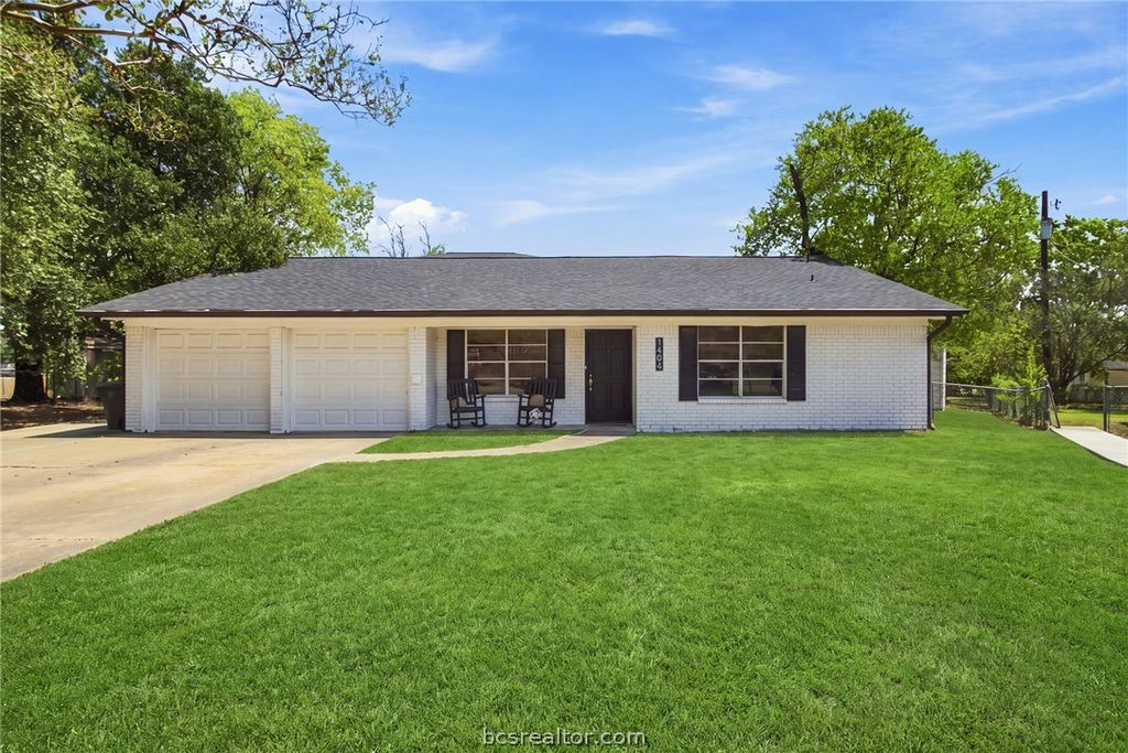 1404 Skrivanek Court, College Station, TX 77840 — exterior