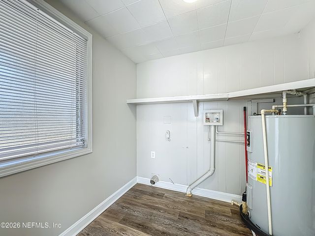 9232 ADAMS Avenue, Jacksonville, FL 32208