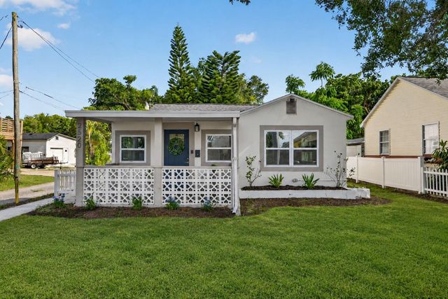 2520 15TH AVENUE N, St Petersburg, FL 33713
