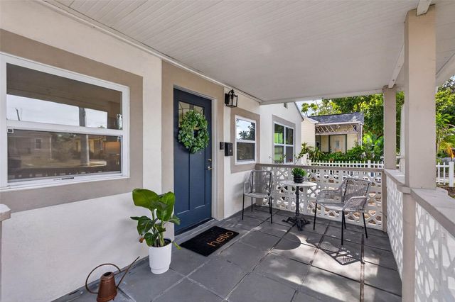 2520 15TH AVENUE N, St Petersburg, FL 33713