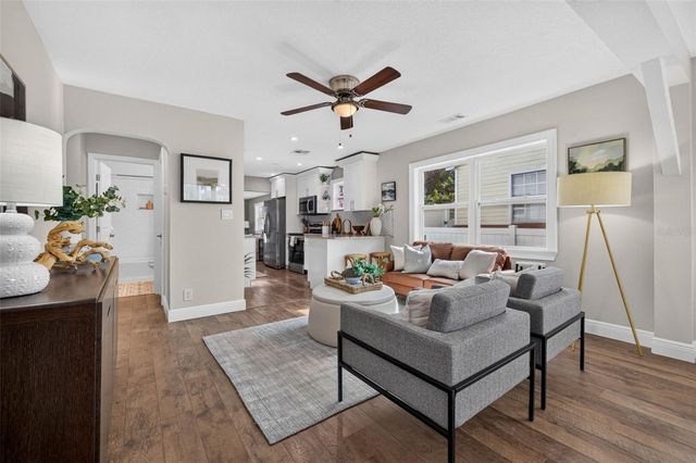2520 15TH AVENUE N, St Petersburg, FL 33713