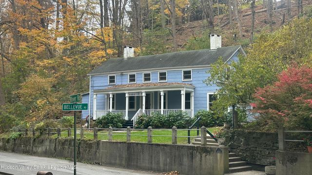 7 River Road, Highland, NY 12528