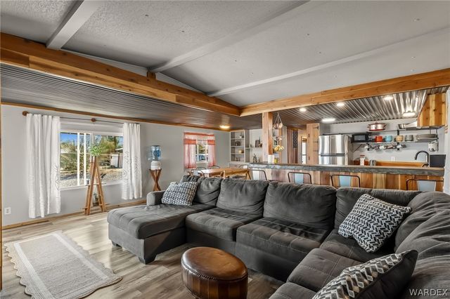 318 Riverwood Lane, Bullhead City, AZ 86442