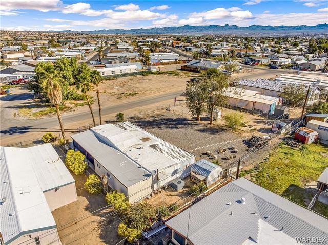 318 Riverwood Lane, Bullhead City, AZ 86442