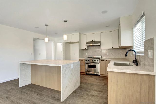 12702 Metate Ln, Poway, CA 92064
