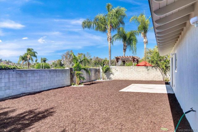 12702 Metate Ln, Poway, CA 92064