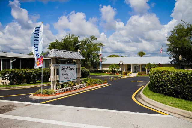 9 PLANTATION AVENUE, Debary, FL 32713