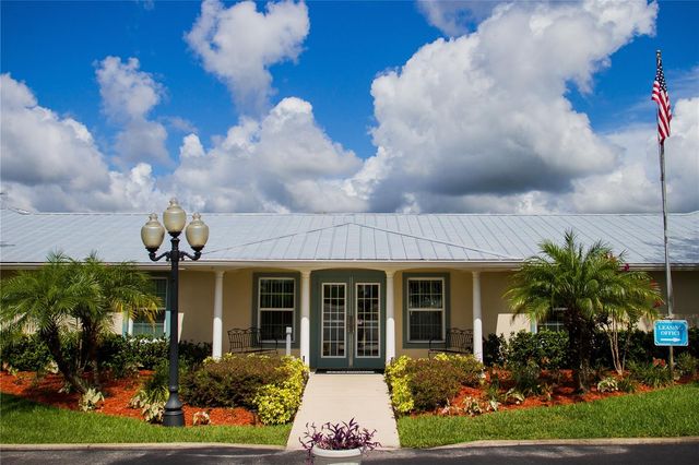 9 PLANTATION AVENUE, Debary, FL 32713