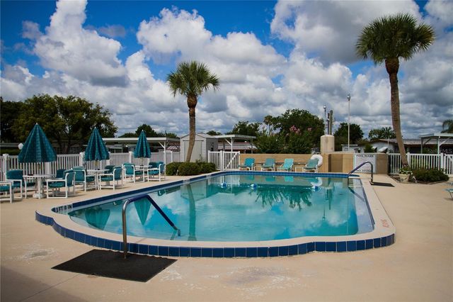 9 PLANTATION AVENUE, Debary, FL 32713