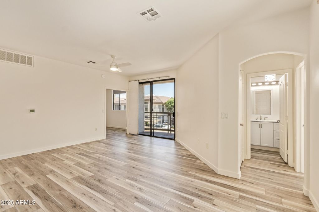 6900 E PRINCESS Drive 2214, Phoenix, AZ 85054 — photo 2