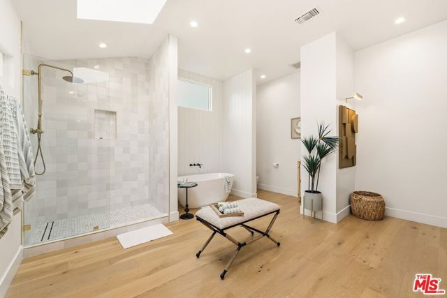 4034 Denny Avenue, Studio City (los Angeles), CA 91604