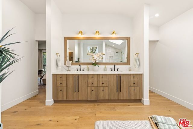 4034 Denny Avenue, Studio City (los Angeles), CA 91604