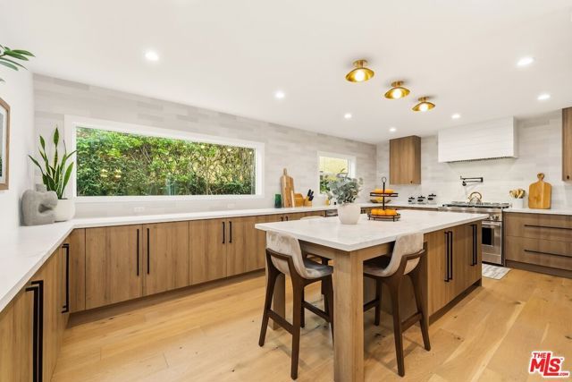 4034 Denny Avenue, Studio City (los Angeles), CA 91604