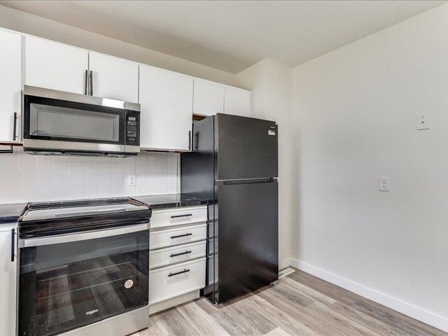 2602 S mosley st, Wichita, KS 67216