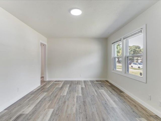 2602 S mosley st, Wichita, KS 67216