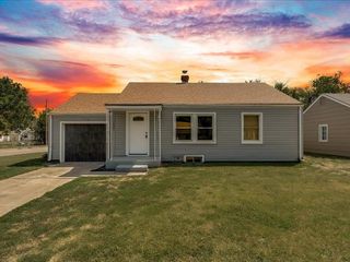 2602 S mosley st, Wichita, KS 67216