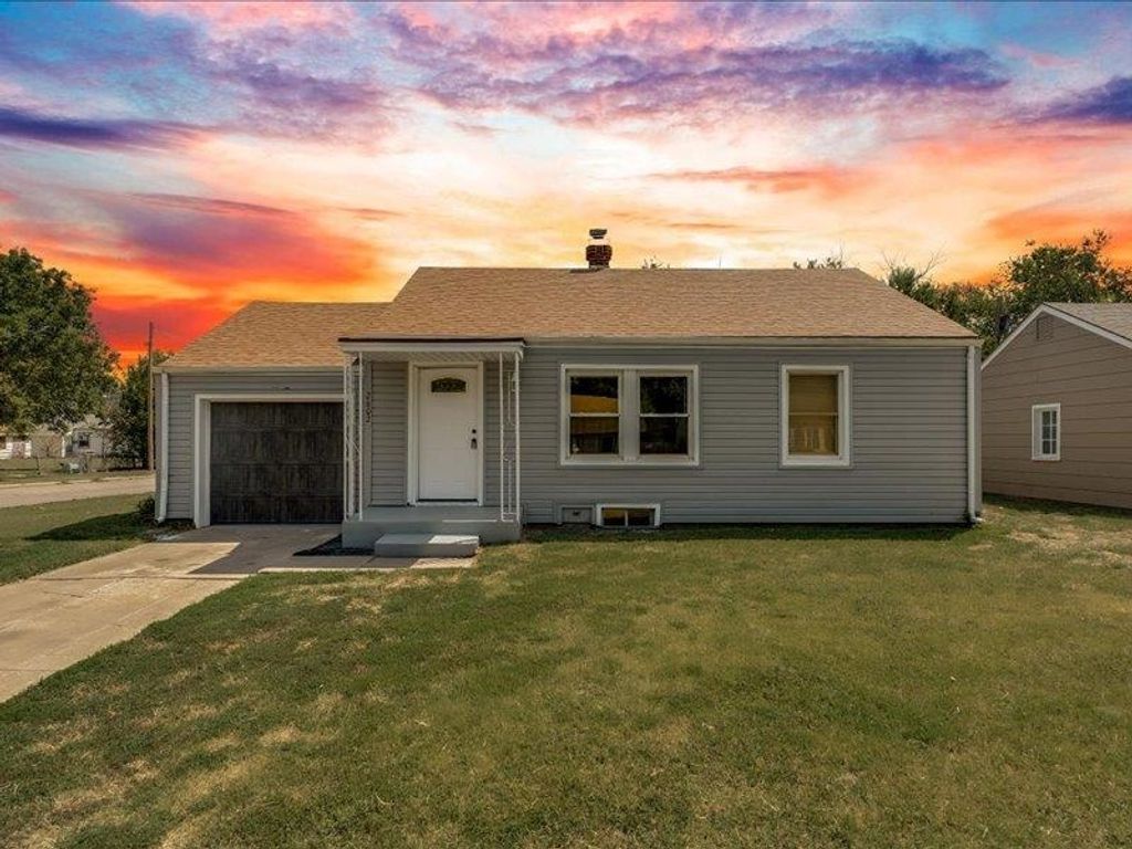 2602 S mosley st, Wichita, KS 67216