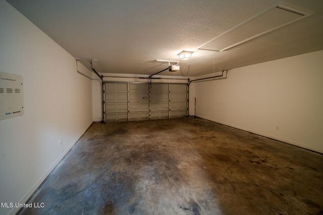 11537 Azalea Trace, Gulfport, MS 39503