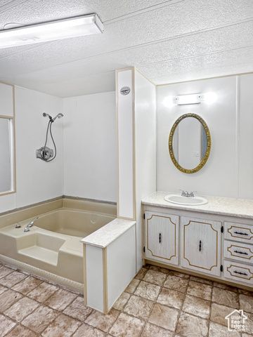 685 S MAIN ST, Orangeville, UT 84537