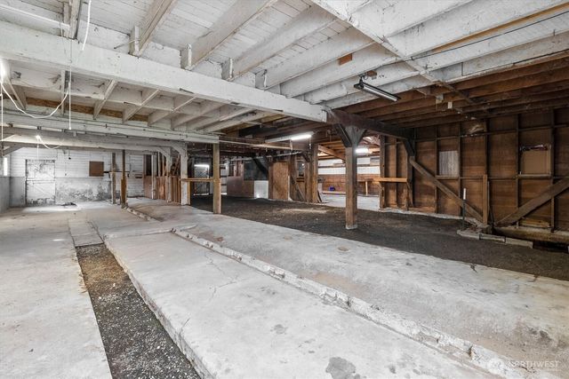 4489 Hannegan Road, Bellingham, WA 98226