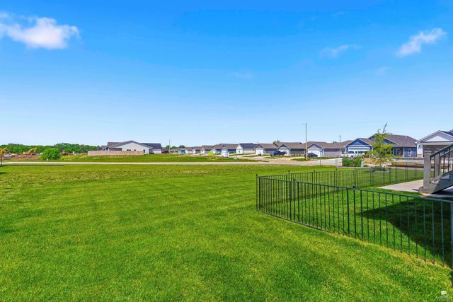 4390 Glen View Drive, Manhattan, KS 66502