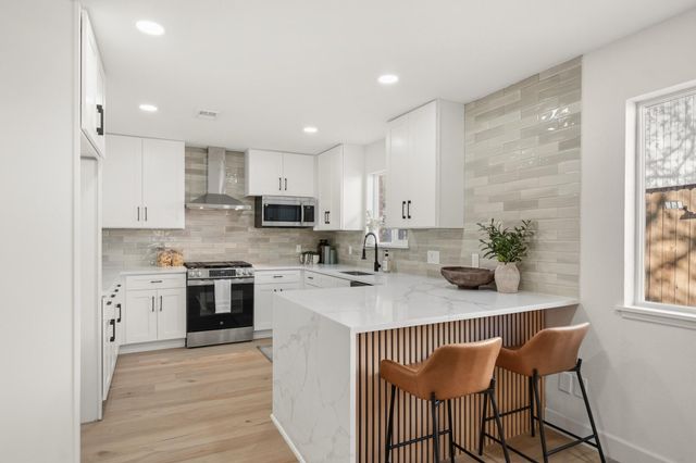 10622 Bordley Drive, Houston, TX 77042