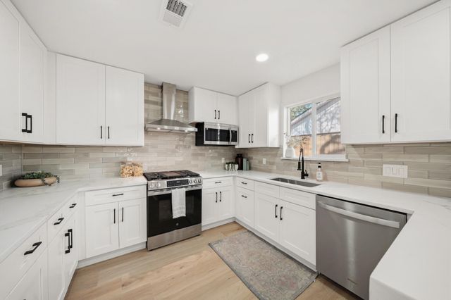 10622 Bordley Drive, Houston, TX 77042