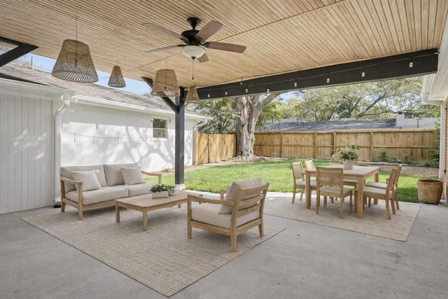 10622 Bordley Drive, Houston, TX 77042