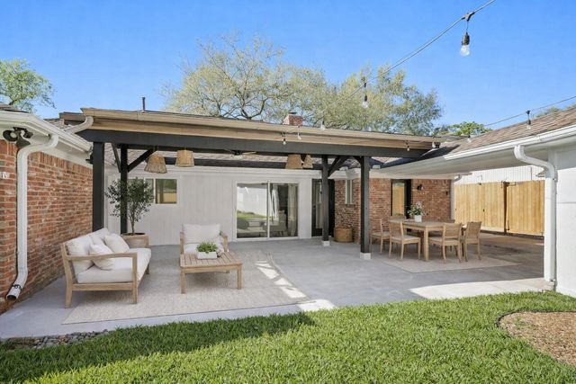 10622 Bordley Drive, Houston, TX 77042