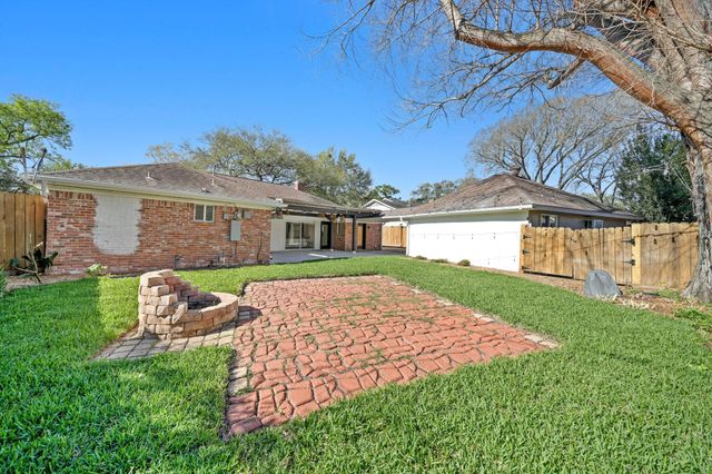 10622 Bordley Drive, Houston, TX 77042