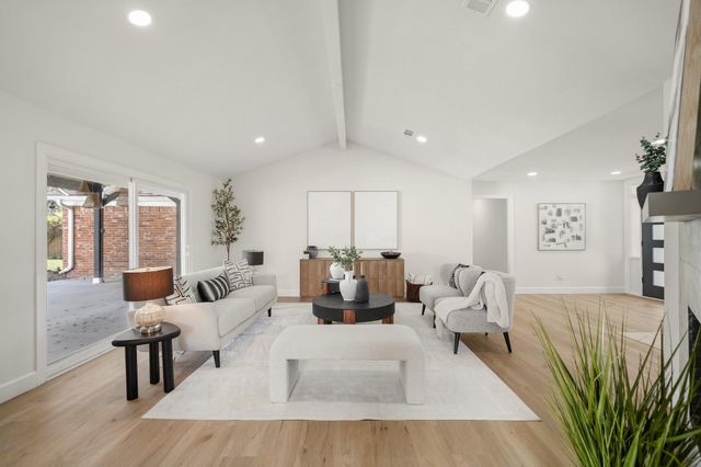10622 Bordley Drive, Houston, TX 77042