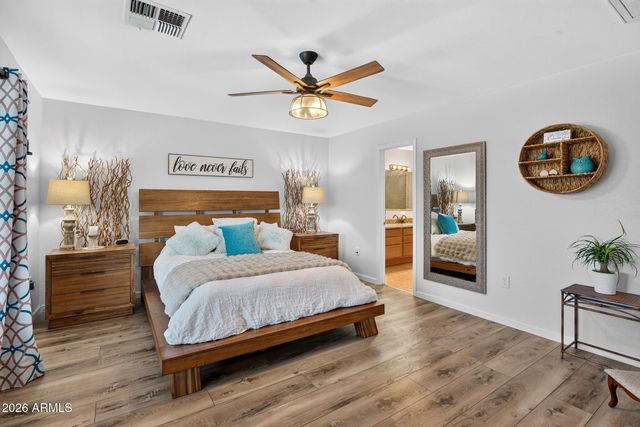 8145 E FOUNTAIN Street, Mesa, AZ 85207