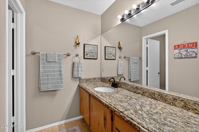 8145 E FOUNTAIN Street, Mesa, AZ 85207