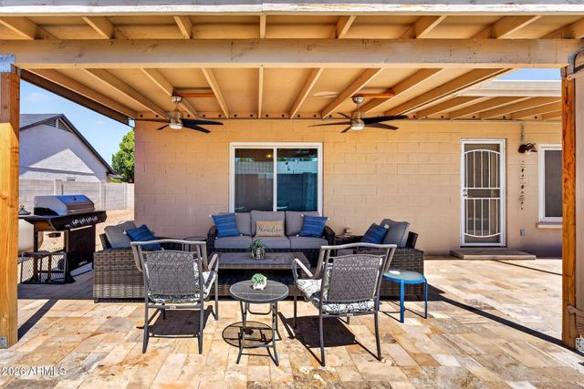 8145 E FOUNTAIN Street, Mesa, AZ 85207