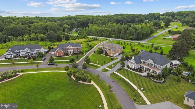 2835 SEABISCUIT DR, Olney, MD 20832