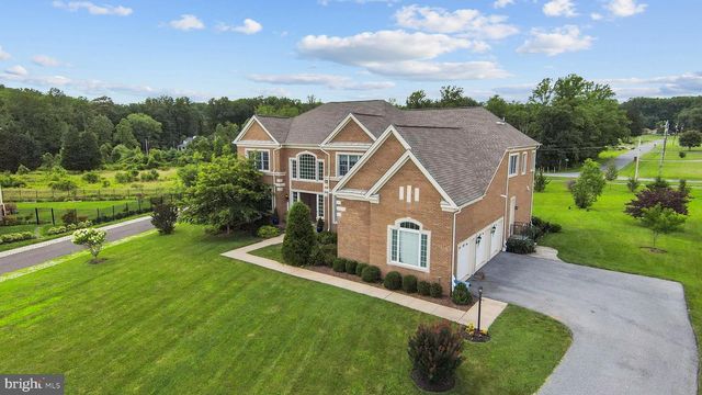 2835 SEABISCUIT DR, Olney, MD 20832