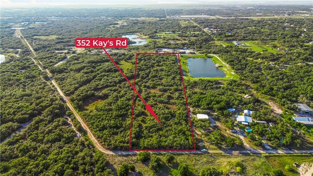 352 Kays St, Aransas Pass, TX 78336