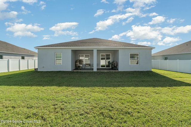 4832 Shannock Avenue, Merritt Island, FL 32953