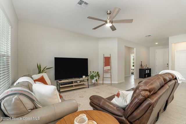 4832 Shannock Avenue, Merritt Island, FL 32953