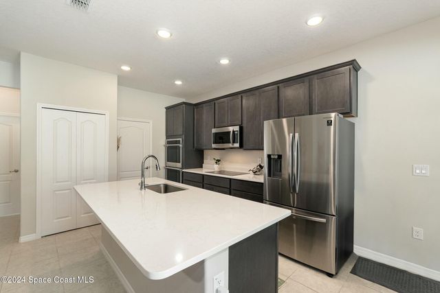 4832 Shannock Avenue, Merritt Island, FL 32953