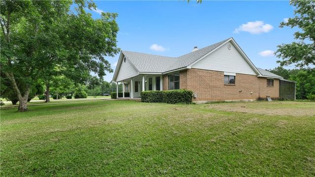 28 RIFLE RANGE Road, Pineville, LA 71360