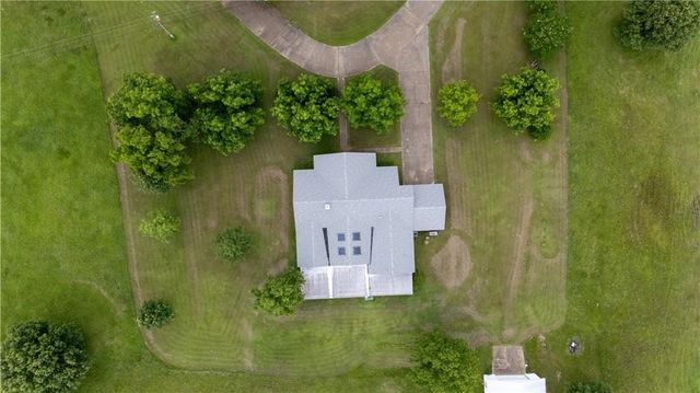 28 RIFLE RANGE Road, Pineville, LA 71360