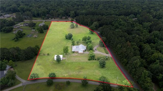 28 RIFLE RANGE Road, Pineville, LA 71360
