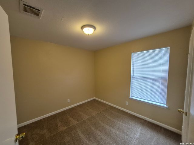 8806 SLUMBER LN, Converse, TX 78109