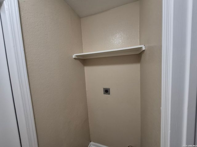 8806 SLUMBER LN, Converse, TX 78109