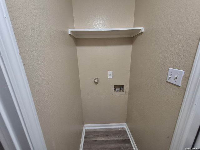 8806 SLUMBER LN, Converse, TX 78109