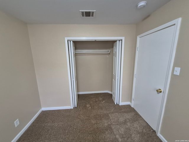 8806 SLUMBER LN, Converse, TX 78109